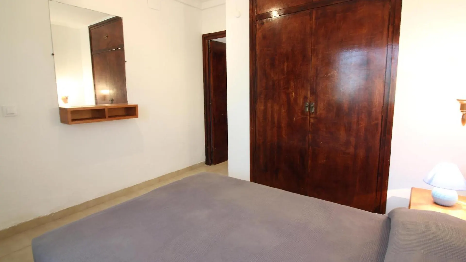 Vista Bahia 23 - Apartamento En Primera Linea De Mar A Pocos Metros Del Centro De Empuriabrava Con Aparcamiento. - Es-228-183 0*,