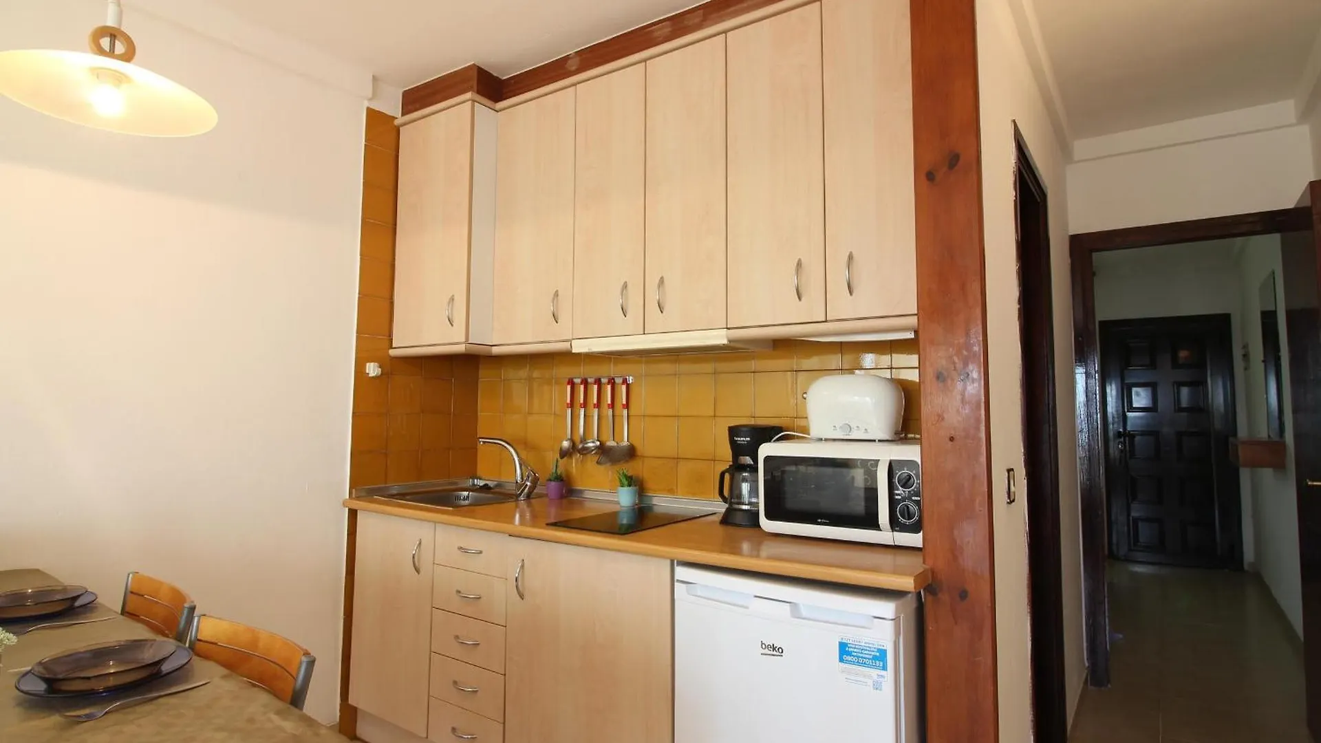 Vista Bahia 23 - Apartamento En Primera Linea De Mar A Pocos Metros Del Centro De Empuriabrava Con Aparcamiento. - Es-228-183