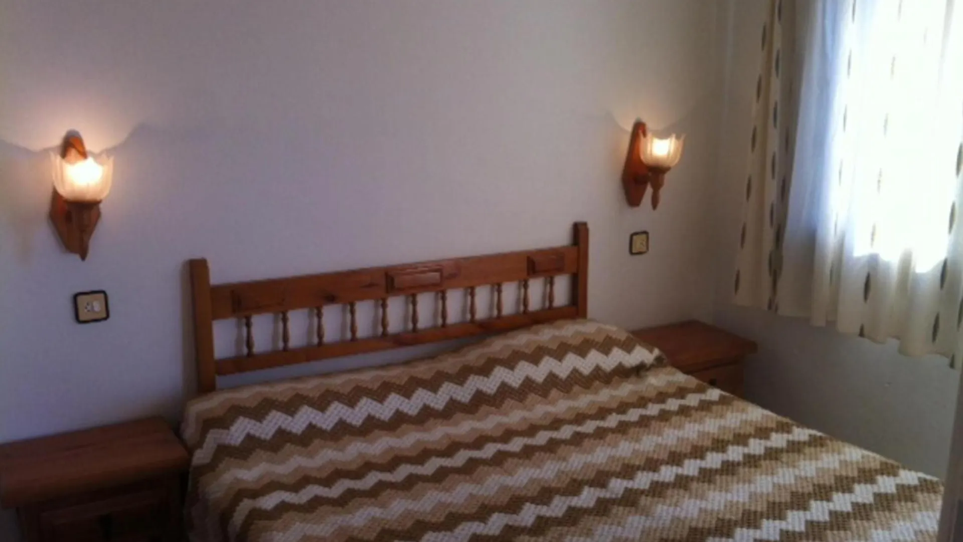 Vista Bahia 23 - Apartamento En Primera Linea De Mar A Pocos Metros Del Centro De Empuriabrava Con Aparcamiento. - Es-228-183 Apartment